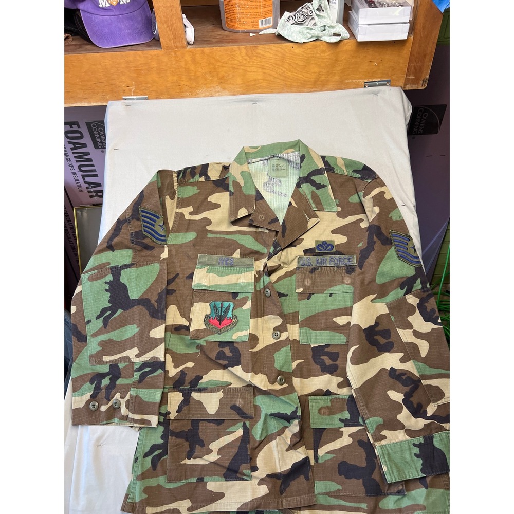 US Air Force Woodland Camo BDU Jacket Large Regular Air Combat Command Patches